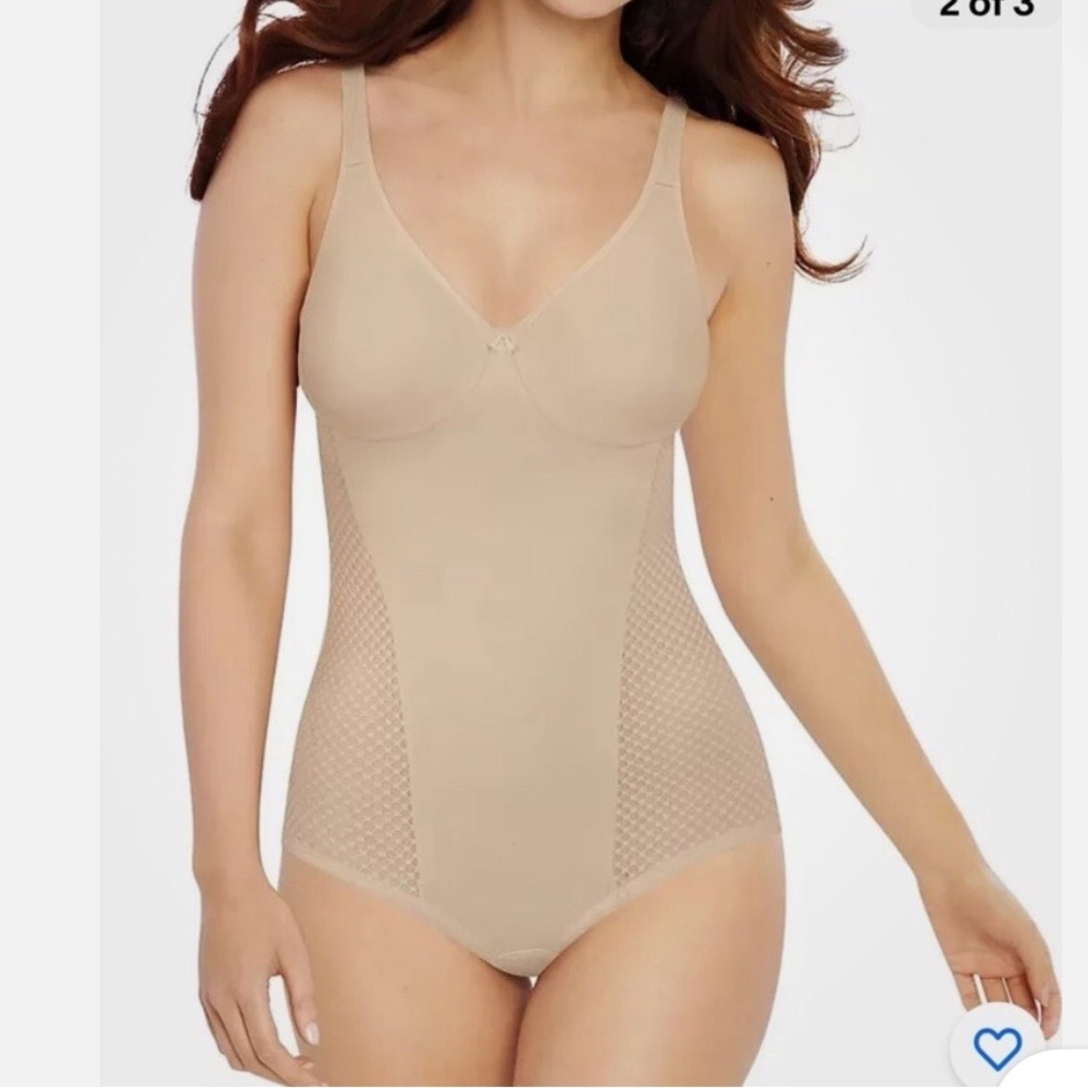 Bali Body Shaper Cool Comfort Built-in U Design Minimizer Bra 42DD NWT